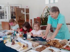 Végre! Minden kis pofinak örülünk.