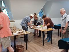 Indul az előadó és kiállító helyiség