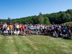 Csoportkép nélkül nem kezdődhet a nap